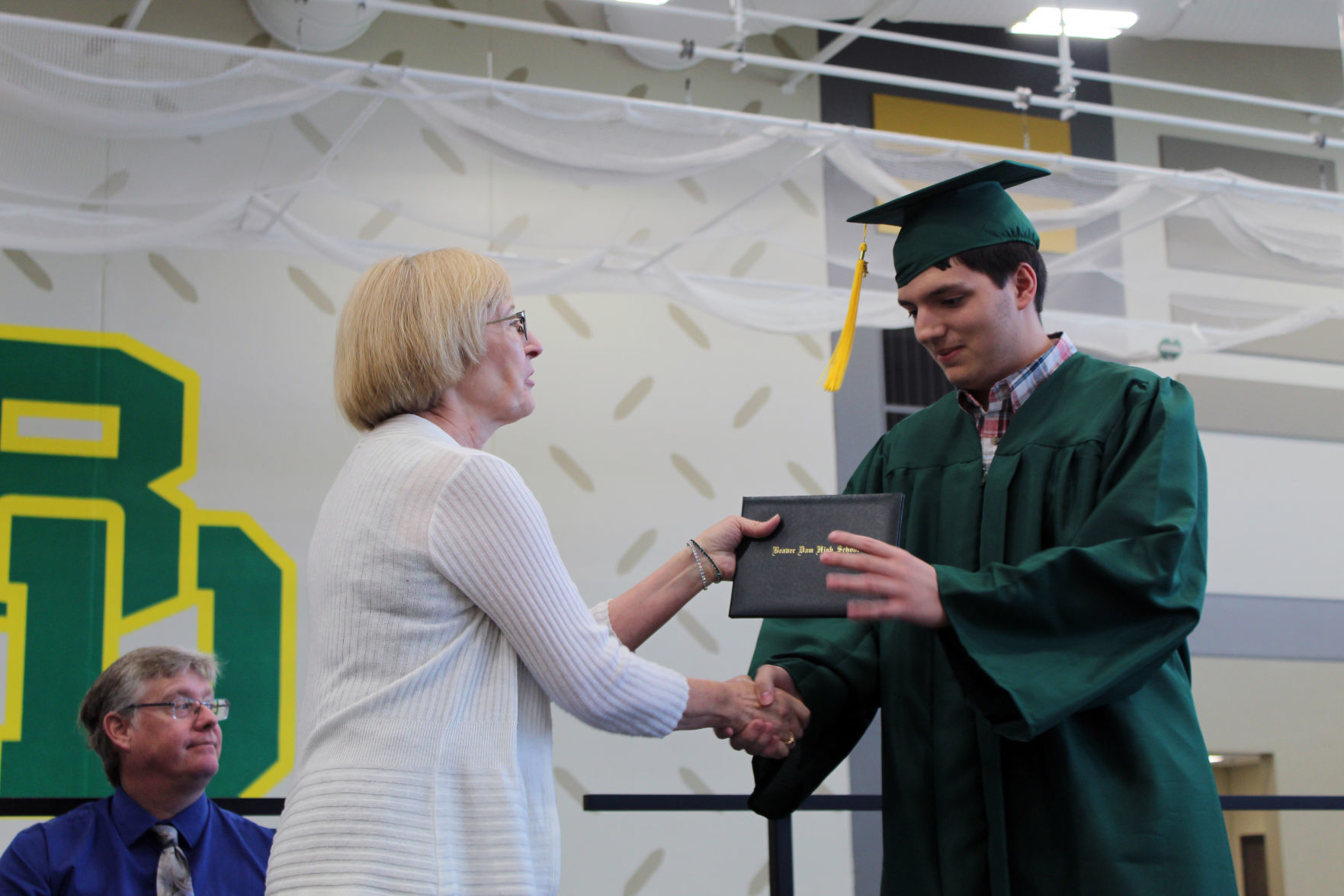 060219-ctzn-news-bd-grad106.jpg
